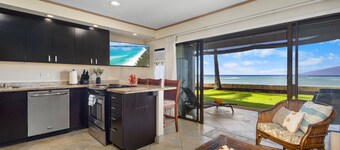 Direct Oceanfront Beach Pohailani Studio