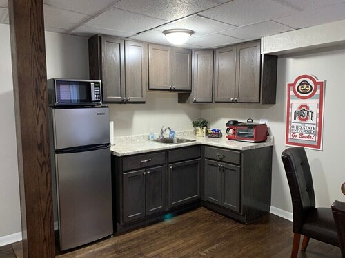 (23) 1 Bedroom-Kuningatar-Asunto-Oma kylpyhuone