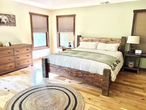 6 室のベッドルーム、アイロン / アイロン台、旅行用ベビーベッド、WiFi (無料)