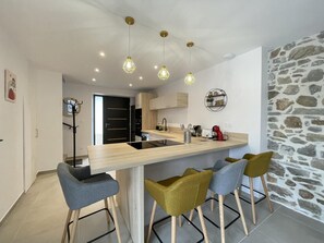 Fridge, microwave, dishwasher - KURUTXETA - TTIPI - LASSE (LASSE)