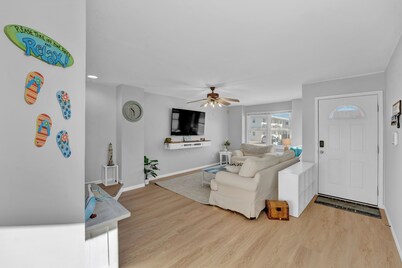 Charming newly renovated 4-bedroom home in Wildwood Crest 2 blocks to beach