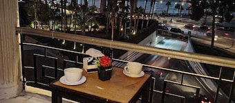 Royal Season Hotel