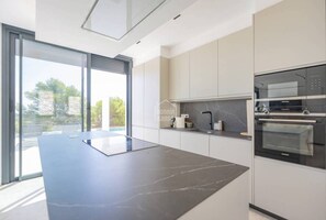 Deluxe appartement | Privékeuken