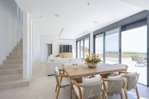 Apartamento Deluxe | Zona de estar