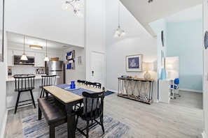 Dining - Clean, Oceanfront Condo w/ Pool Access, King Suite, Bunks & Beautiful Views! (North Topsail Beach)