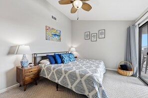 2 chambres, bureau, fer et planche à repasser, Wi-Fi gratuit