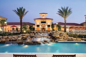 Pool - 2 bedroom, 2 bathroom in Holiday Inn Club Vacation West Village (Kissimmee)