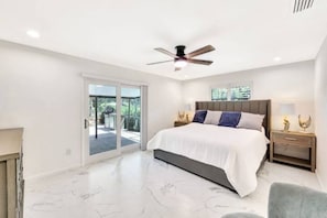 4 Schlafzimmer, Bügeleisen/Bügelbrett, WLAN