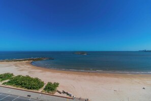 Sun loungers, beach towels