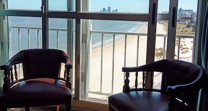 A place to enjoy. Best views and location in all Montevideo.