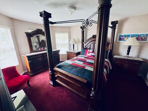 4 habitaciones, escritorio, tabla de planchar con plancha y wifi gratis