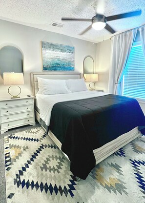 2 chambres, fer et planche à repasser, Wi-Fi gratuit, draps fournis