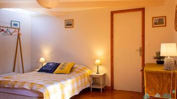 2 bedrooms, free WiFi