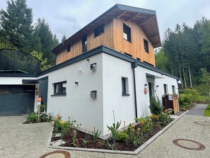 Exterior - Apartment - Cozy - in the Forest – Self Check-In & Parking (Rum)