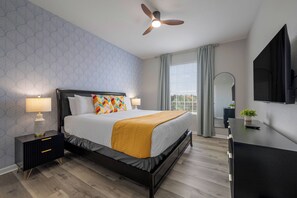 4 bedrooms, iron/ironing board, travel crib, WiFi - IS2-305 - Epic Lakeview Unit (Orlando)