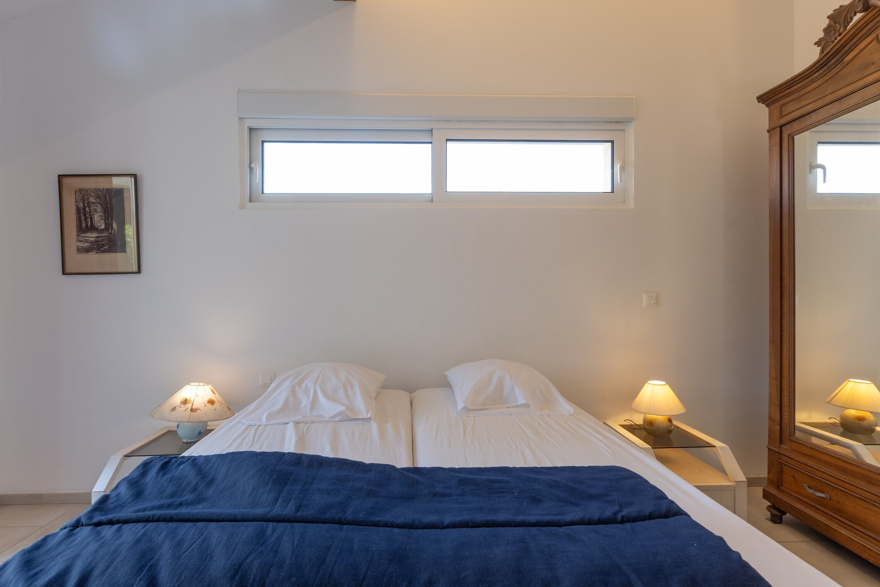 5 chambres, Wi-Fi gratuit, draps fournis