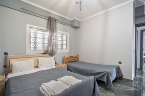 2 bedrooms, iron/ironing board, free WiFi, bed sheets