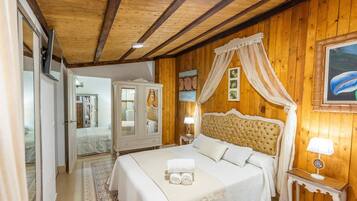 3 dormitorios, tabla de planchar con plancha, wifi gratis y ropa de cama