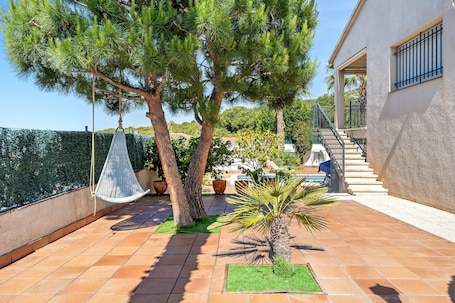 Property grounds. Holiday Home 'Anglada' with Sea View, Private Pool and Air Conditioning