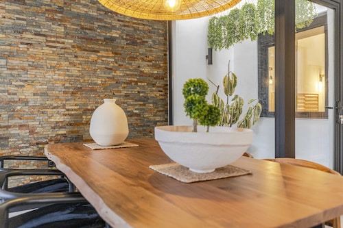 RentitSpain Casa Lavadero: History and Comfort