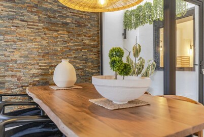 RentitSpain Casa Lavadero: History and Comfort