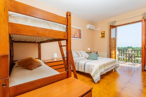 1 bedroom, free WiFi, bed sheets