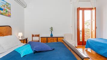 1 bedroom, free WiFi, bed sheets