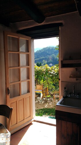 Holiday Home 'Ca' Rionda' with Mountain View, Private Garden and Wi-Fi