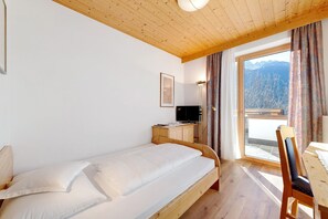 1 camera, Wi-Fi gratuito, lenzuola