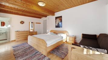 1 chambre, Wi-Fi gratuit, draps fournis