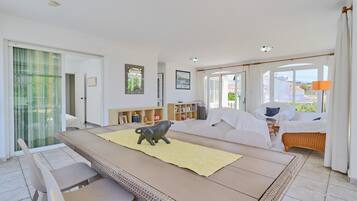 3 chambres, Wi-Fi gratuit, draps fournis