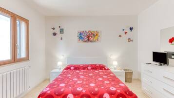 2 camere, ferro/asse da stiro, Wi-Fi gratuito, lenzuola