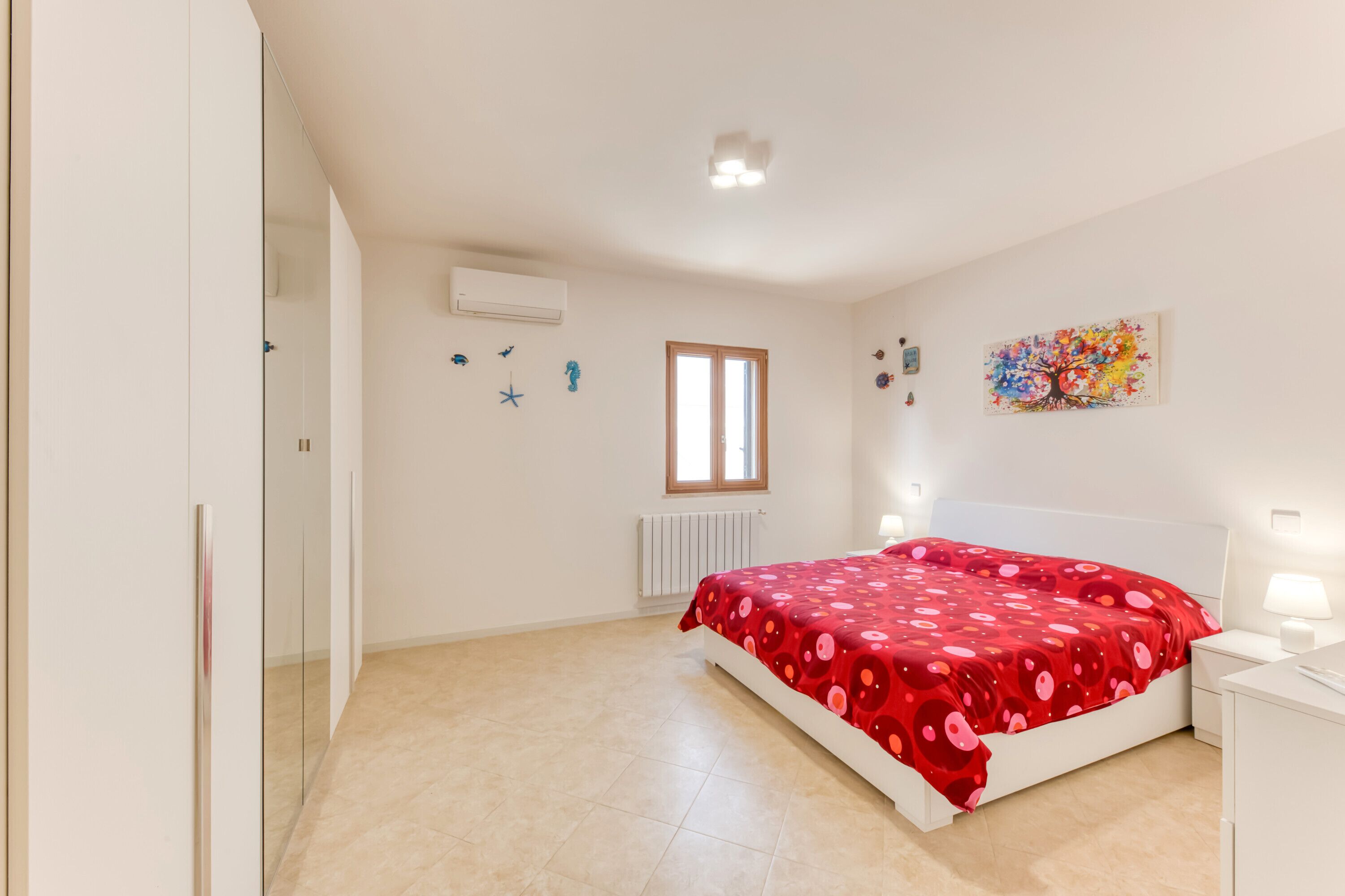 2 quartos, ferros/tábuas de passar roupa, Wi-Fi de cortesia