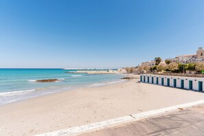 Beach nearby - Holiday Home 'Idrusa A Otranto' with Balcony, Wi-Fi and Air Conditioning (Otranto)
