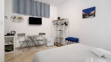 1 camera, Wi-Fi gratuito, lenzuola