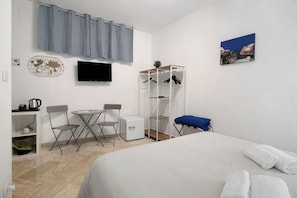 1 habitación, wifi gratis y ropa de cama