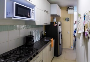 Microwave, stovetop, paper towels