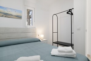 2 habitaciones, tabla de planchar con plancha y wifi gratis 