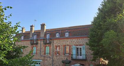 Apartment in Villa Clémence, "Chez Patrice & Marie line" with Countryside View