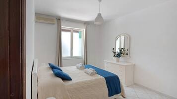 1 camera, Wi-Fi gratuito, lenzuola