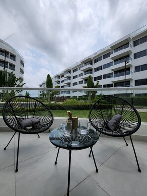 Terrace/patio - Cartagena Suite Apt with 3 bedrooms and private pool (Cartagena)