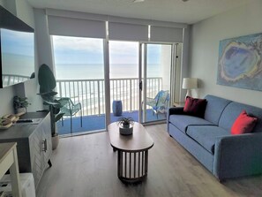 Smart TV, video games - Sandy Feet at Seawatch (Myrtle Beach)