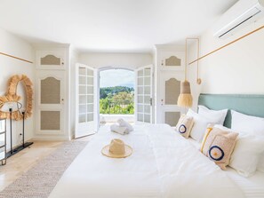 8 多间卧室、熨斗/熨衣板、旅行婴儿床、WiFi