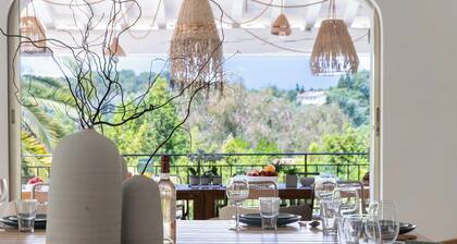 400m² Villa with Padel, Pool & Volleyball