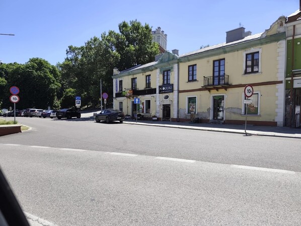 Fachada de la propiedad