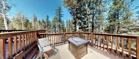 Tina de hidromasaje al aire libre