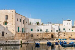 Marina - Sea View Apartment at Porto Vecchio | Al Castello di Amec Chiara (Monopoli)