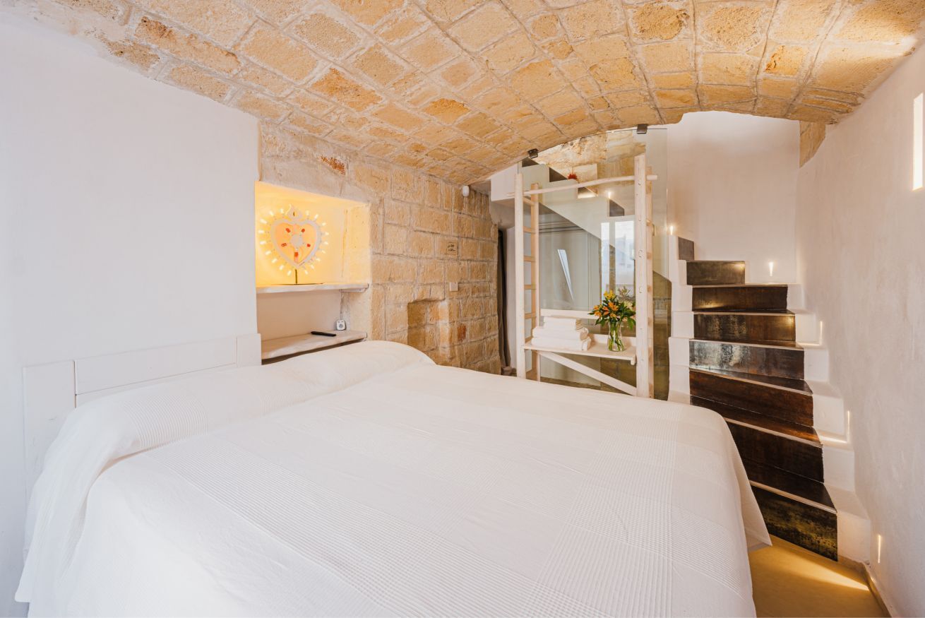 1 slaapkamer, een strijkplank/strijkijzer, reisbedje, gratis wifi