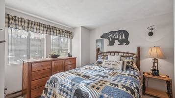 2 bedrooms, free WiFi, bed sheets