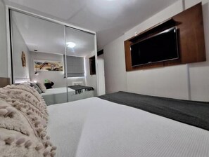 3 室のベッドルーム、WiFi、ベッドシーツ
